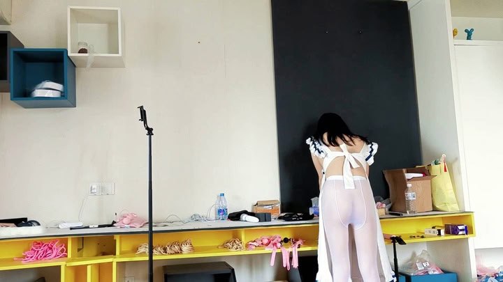 馨馨不懂事的女仆打扰我睡觉只能惩罚她了贝贝炮击抽插打屁股爬行按摩棒电击
https://mypikpak.com/s/VOoydcuWAe0pP7CyfZfM_3Glo2