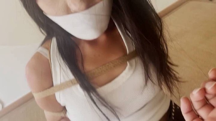 绳艺日常：和小姐姐们的约绳合集，第十三弹
https://mypikpak.com/s/VOwbF6SLcX6ODG313gGY-973o2