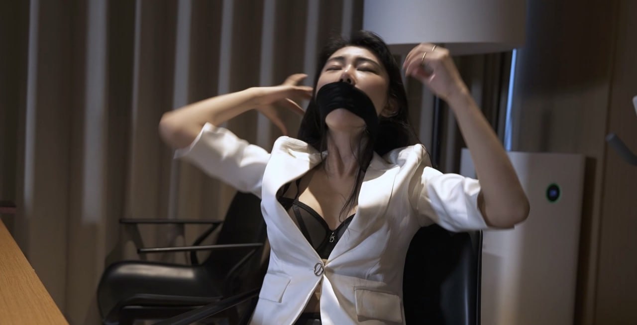 剧情片之女间谍的自救：丝袜蒙眼下的GC幻想
https://mypikpak.com/s/VOxdZfmFivhmMt-mcTJ_A3J-o2
