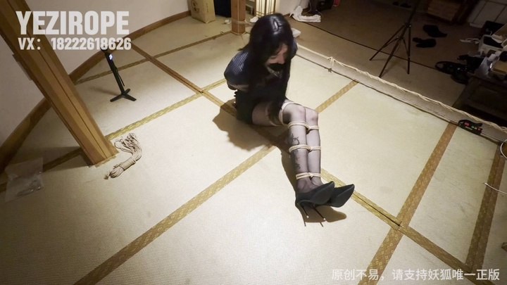 醉酒回家忘记关门的OL，被变态尾随入室肆意调教
https://mypikpak.com/s/VOz6zVRW58Z2PEJXtoMol42No2