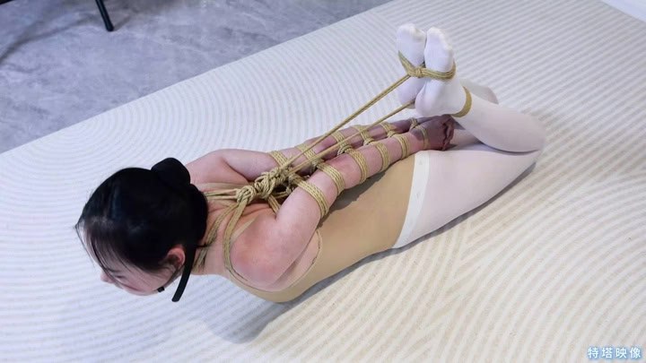 舞蹈生欣欣试镜
https://mypikpak.com/s/VOn-v_glQ_Wj1S5_vy0V-enjo2